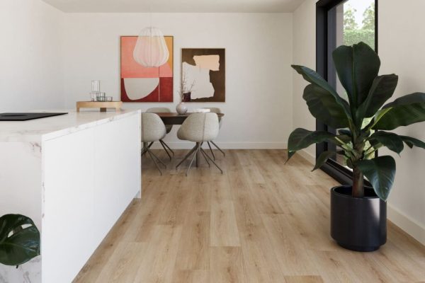 Tete_Ruimte02_02_Supreme_312_SPC_052_HoneyBrown_TOTAAL-1024x683-1-1.jpg Castell Supreme 312 SPC Honey Brown – rechte plank click pvc - Afbeelding 1