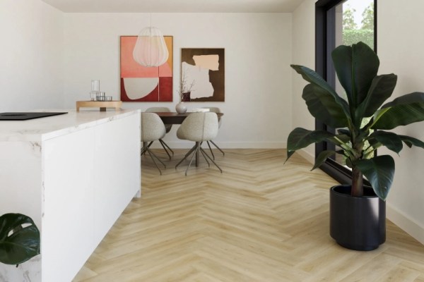 Tete_Ruimte02_02_Supreme_860_Herringbone_XL_219_Walnut_TOTAAL-scaled-800x0-c-default.jpg Castell Supreme 860 Herringbone XL Walnut – visgraat plak pvc - Afbeelding 1